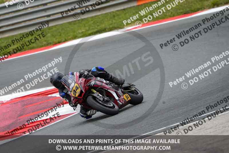 cadwell no limits trackday;cadwell park;cadwell park photographs;cadwell trackday photographs;enduro digital images;event digital images;eventdigitalimages;navarra;no limits trackdays;peter wileman photography;racing digital images;trackday digital images;trackday photos
